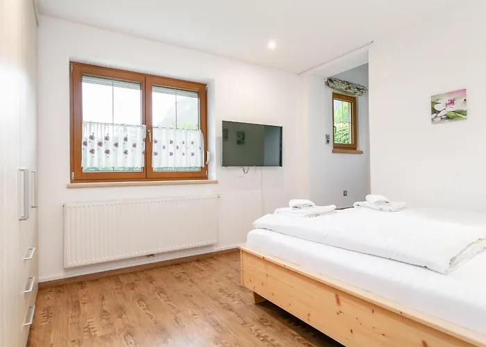 Semesterbostad Obinghof *