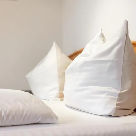 Obinghof Semesterbostad